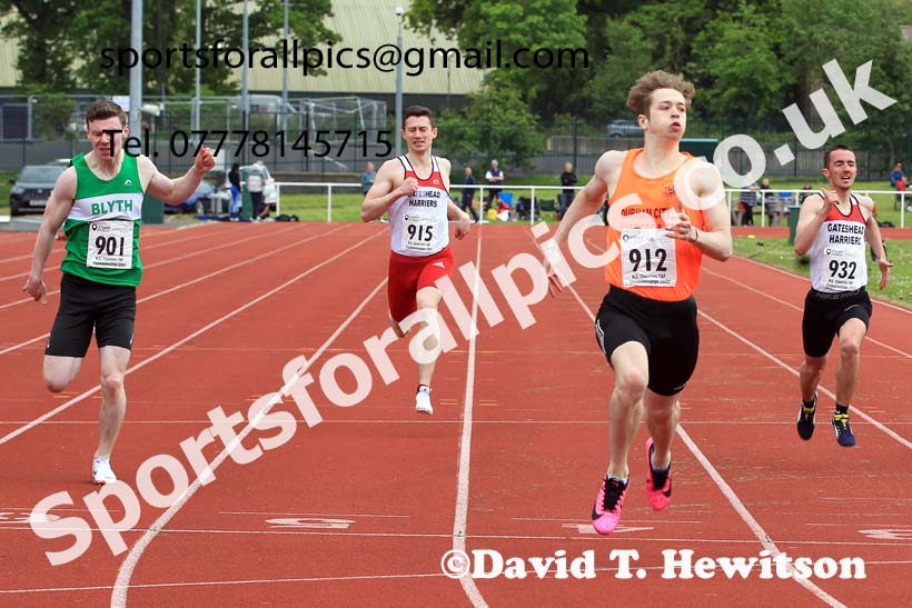 Men and Boys 200 metres, 2022 North Eastern Track and Field Champs., Middlesbrough. David T. Hewitson/Sports for All Pics